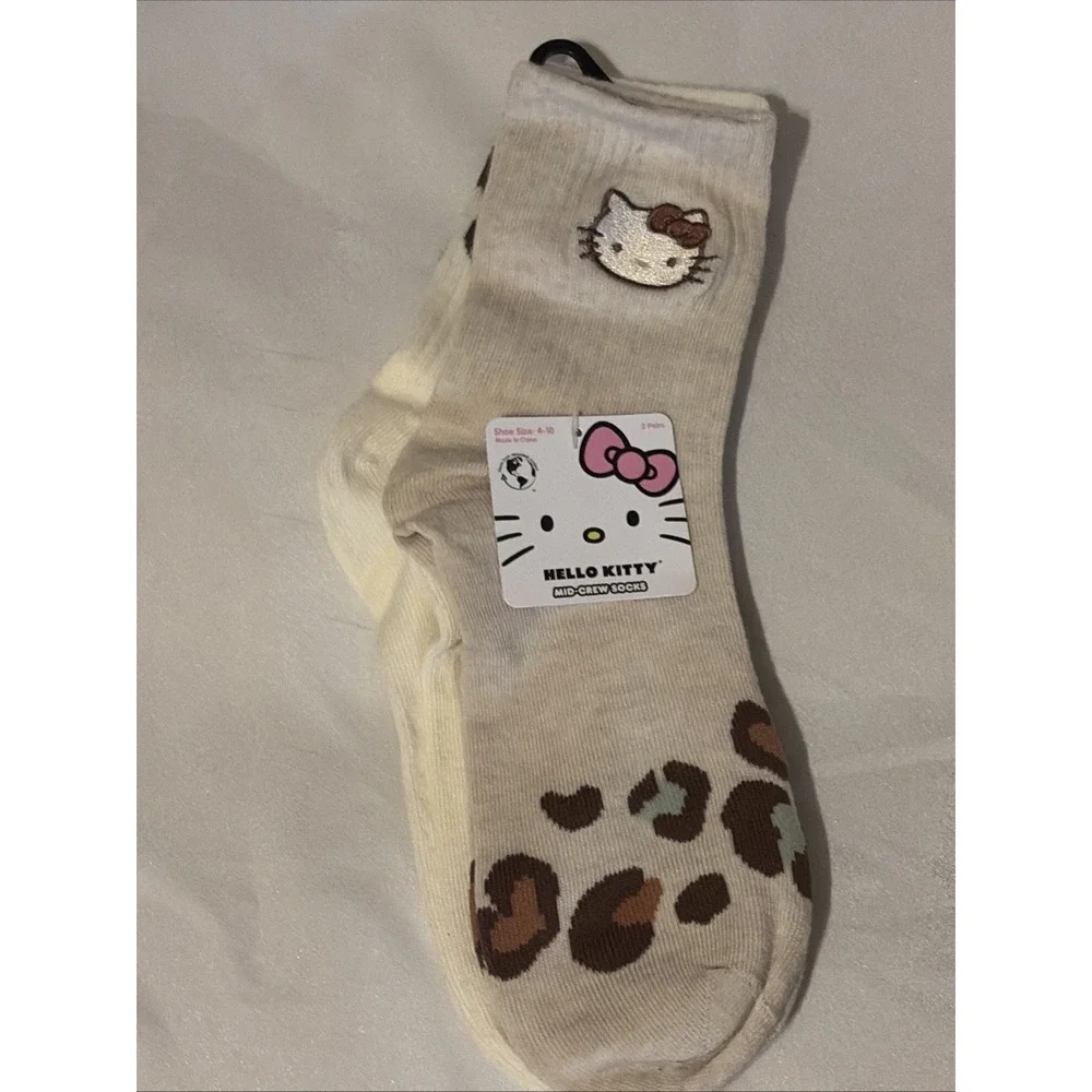 HELLO KITTY Women's Adult 2 Pack Mid Crew Socks  Shoe Size 4-10 - New